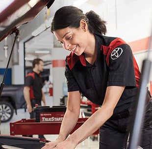 Service Center | Keyes Toyota in Van Nuys CA