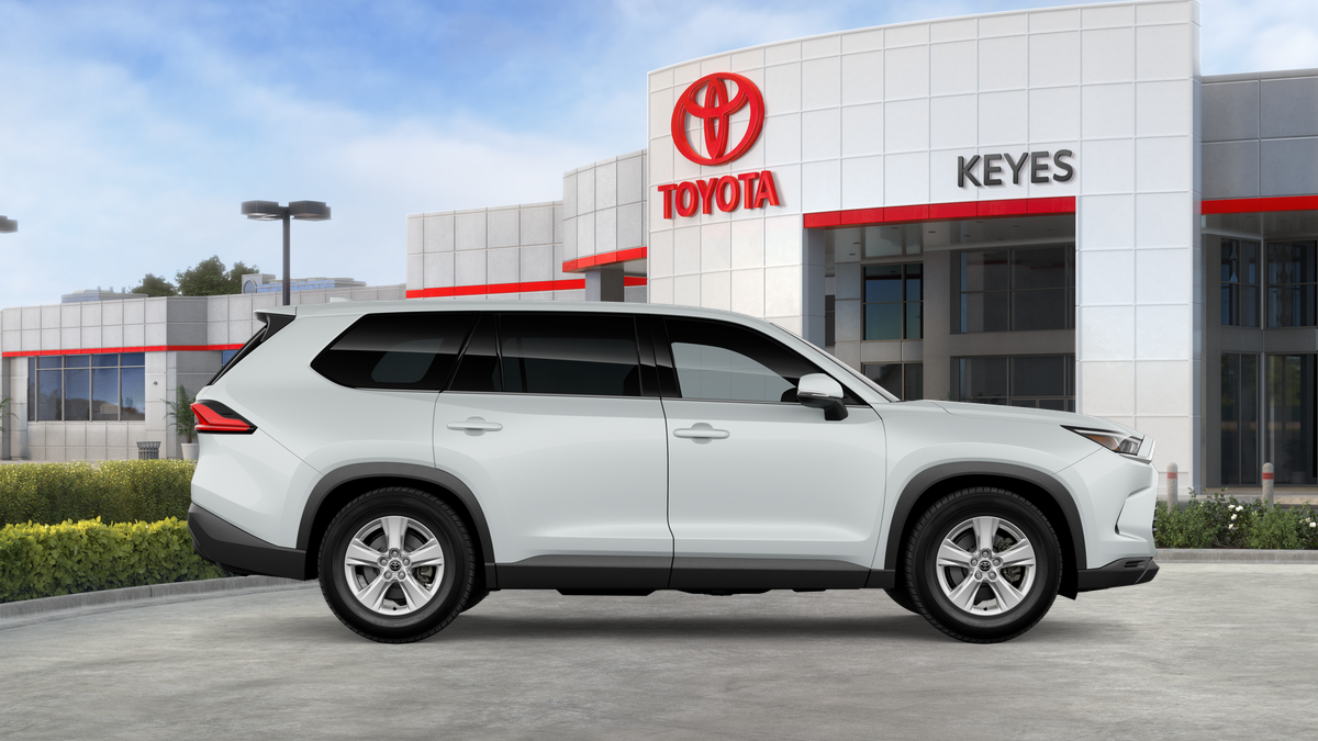 2026 Toyota Grand Highlander LE