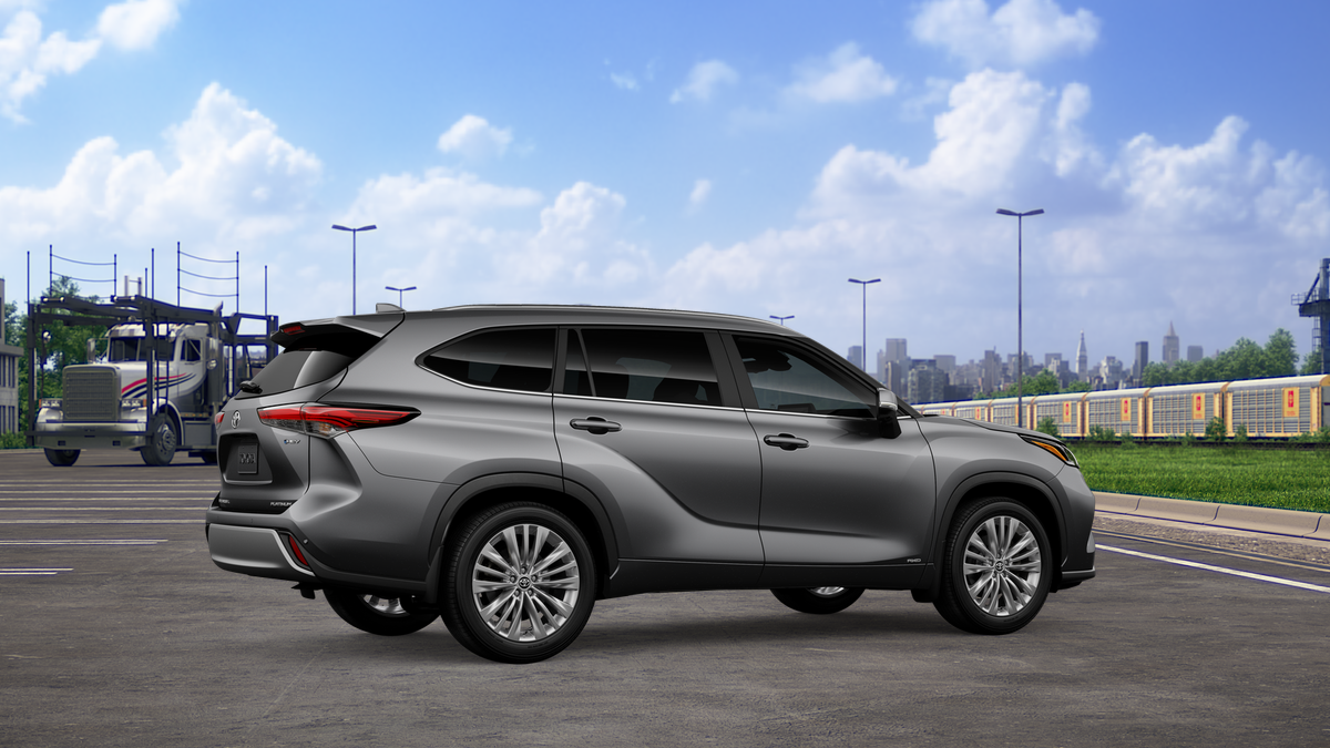 2026 Toyota Highlander Hybrid Platinum