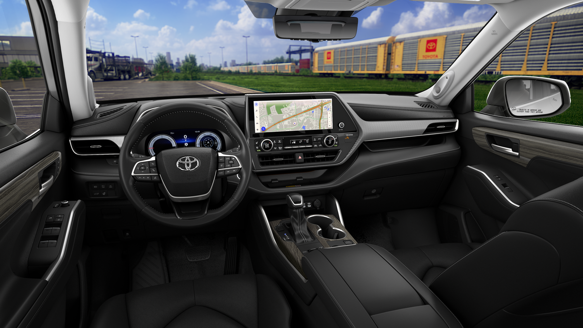 2026 Toyota Highlander Hybrid Platinum