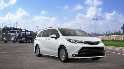 2026 Toyota Sienna XLE