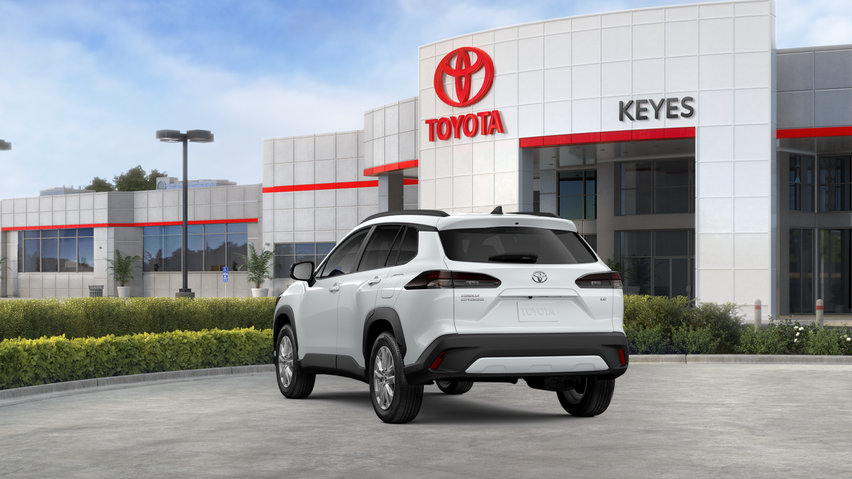 2026 Toyota Corolla Cross LE