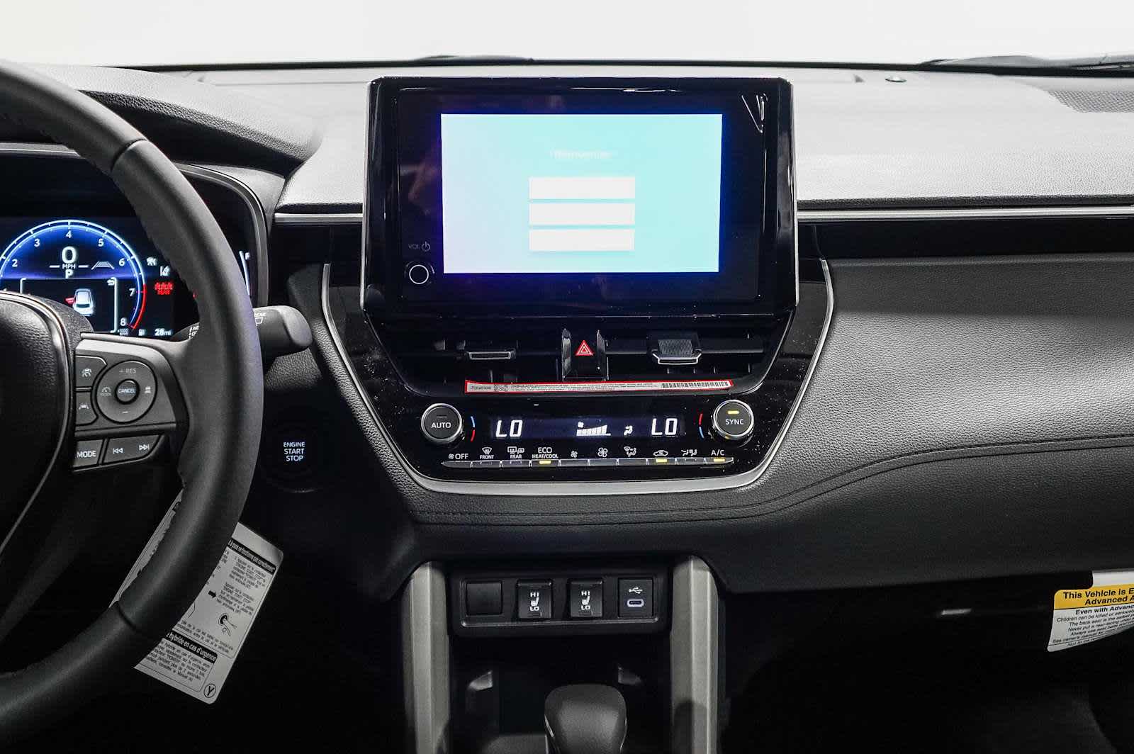 2025 Toyota Corolla Cross XLE