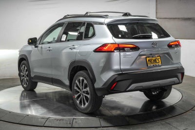 2025 Toyota Corolla Cross XLE