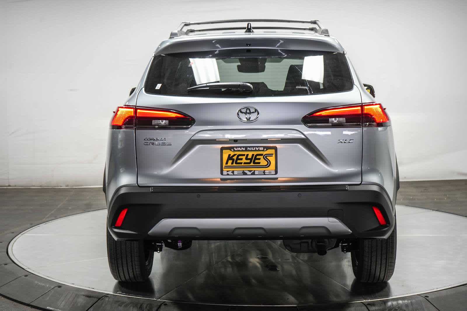 2025 Toyota Corolla Cross XLE