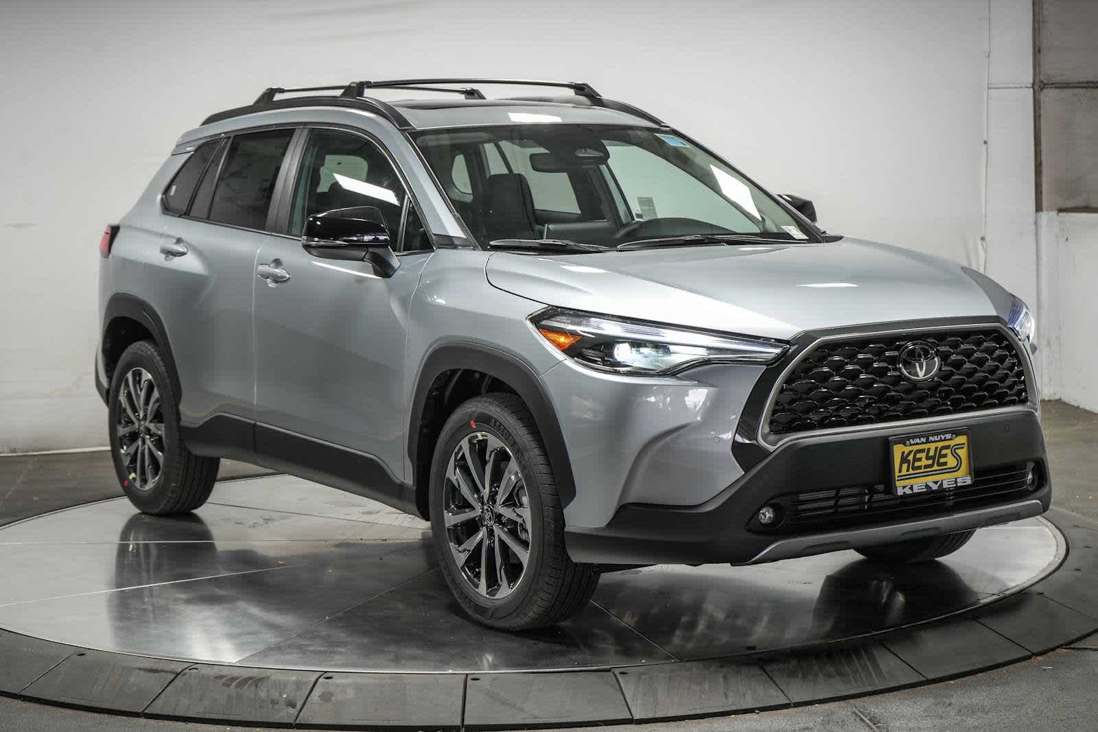 2025 Toyota Corolla Cross XLE