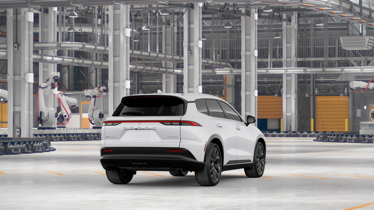 2026 Toyota Crown Signia Limited