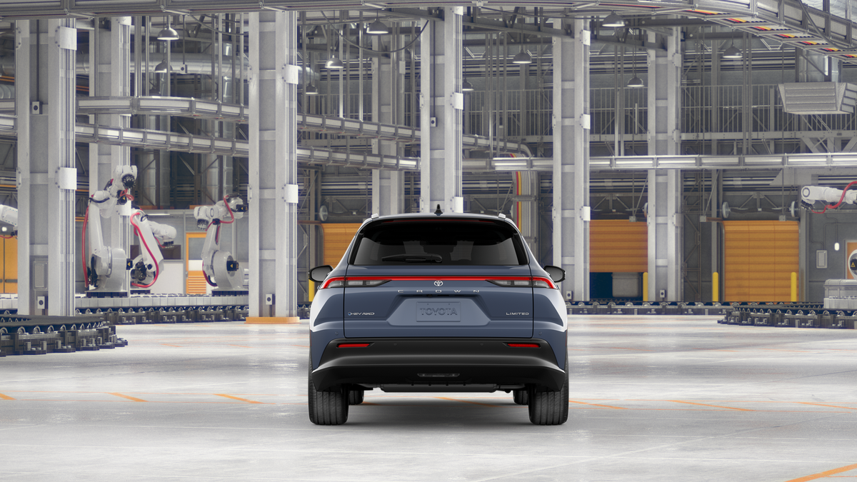2026 Toyota Crown Signia Limited