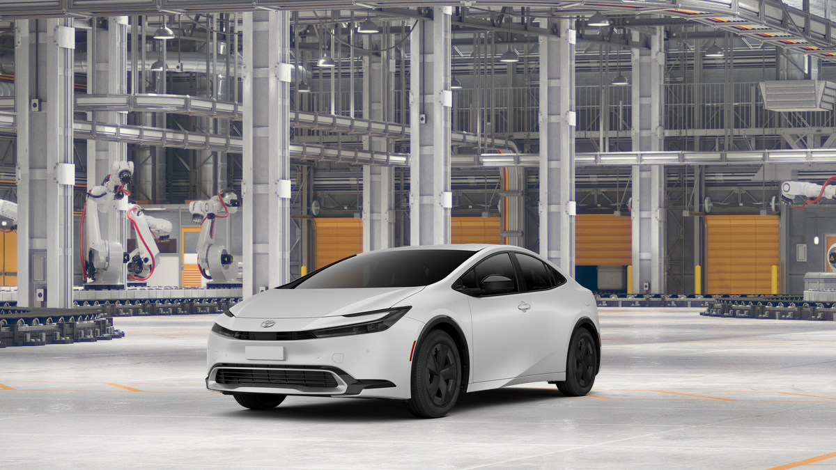 2027 Toyota Prius Plug-In Hybrid SE
