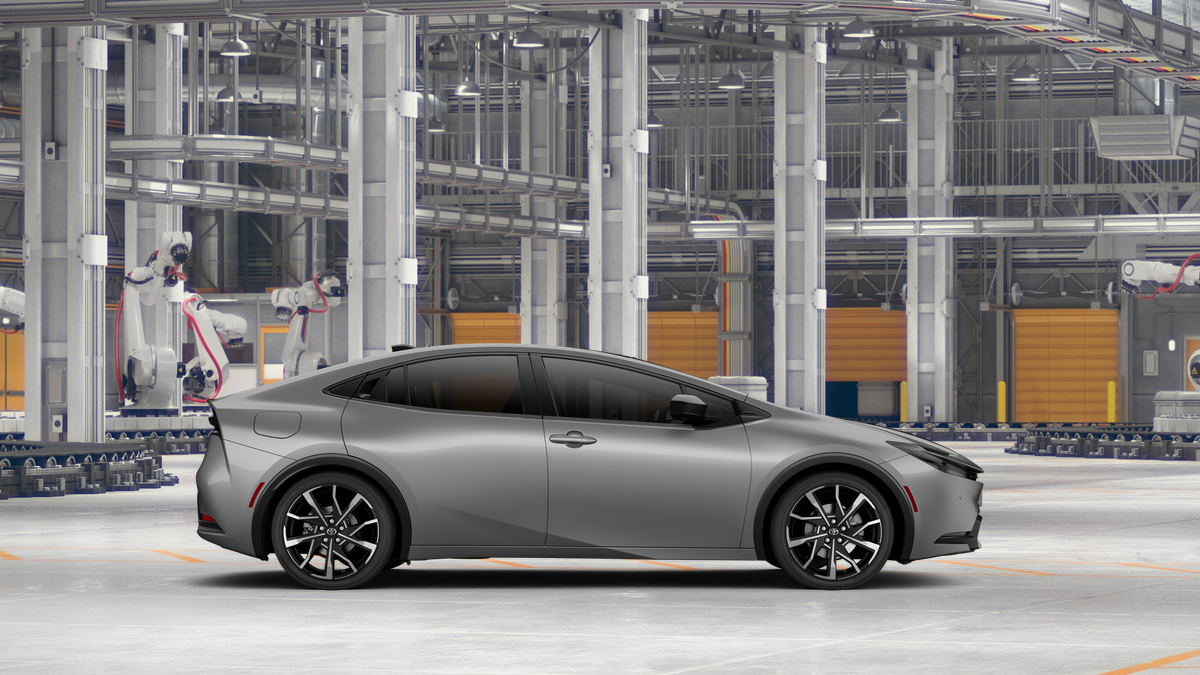 2027 Toyota Prius Plug-In Hybrid XSE Premium
