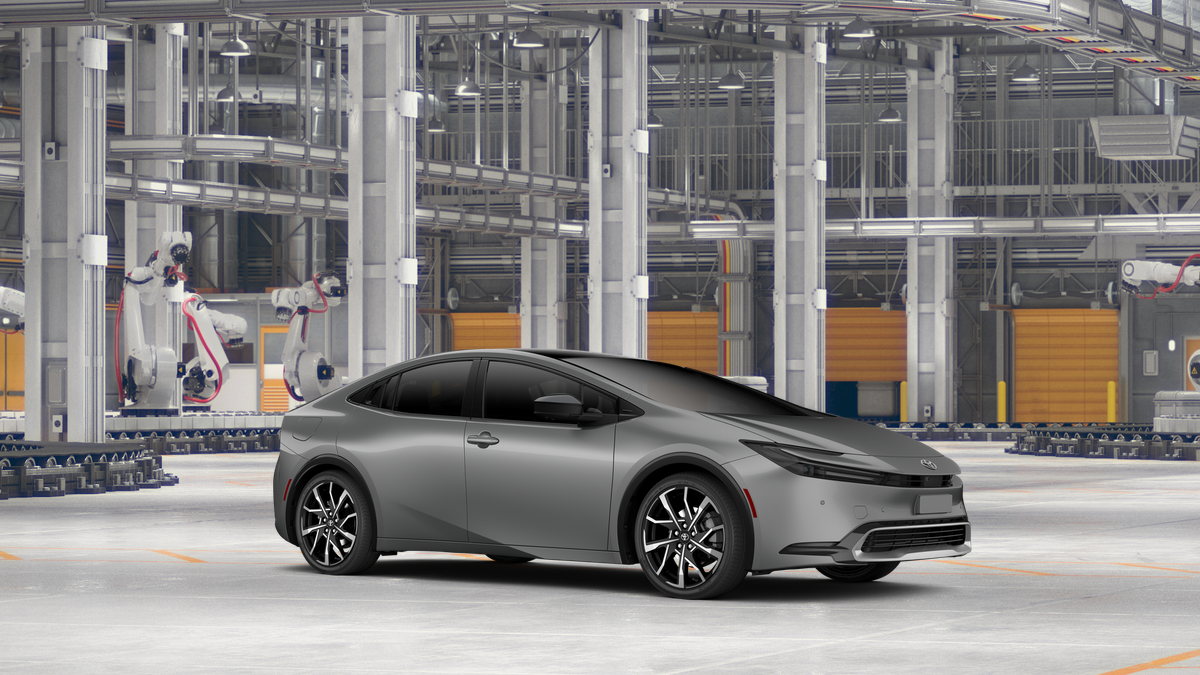 2027 Toyota Prius Plug-In Hybrid XSE Premium