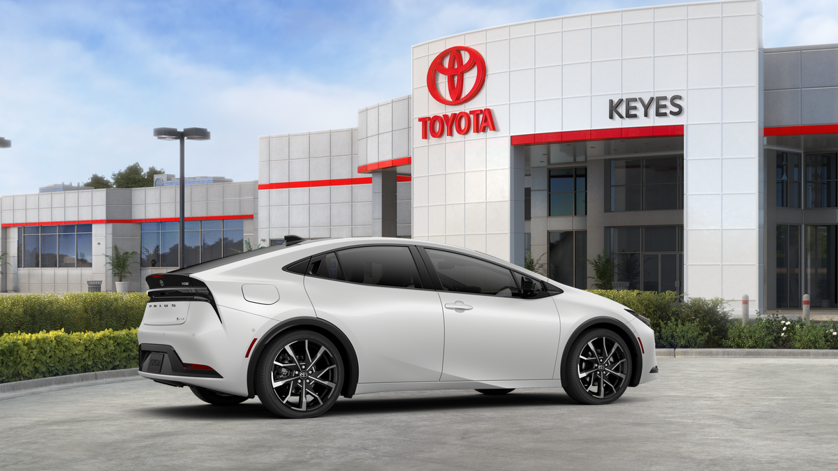 2026 Toyota Prius Plug-In Hybrid XSE Premium