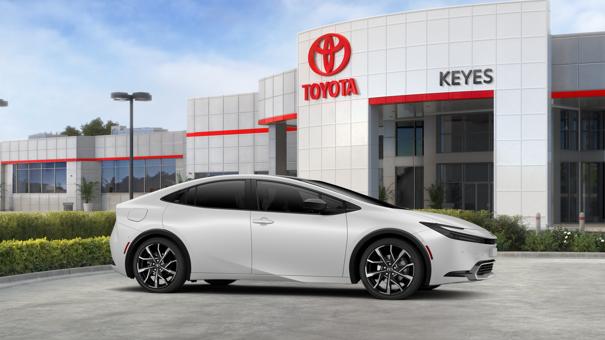 2026 Toyota Prius Plug-In Hybrid XSE Premium