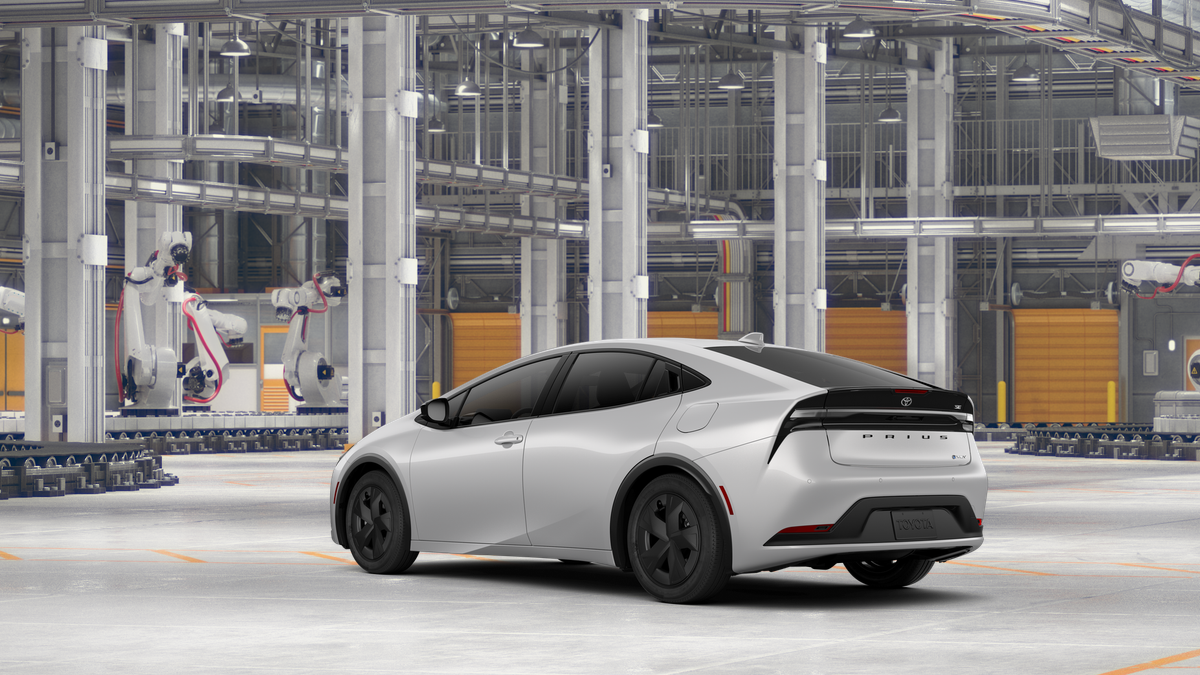 2026 Toyota Prius Plug-In Hybrid SE