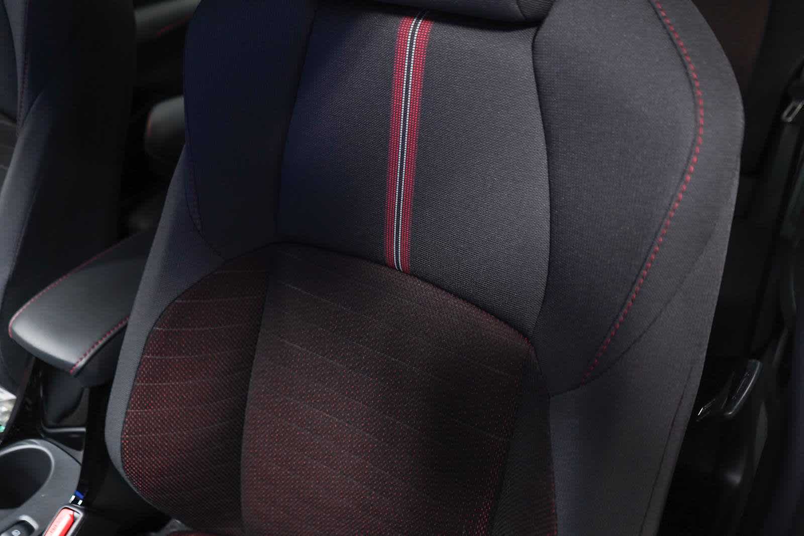 2025 Toyota Corolla Hybrid SE