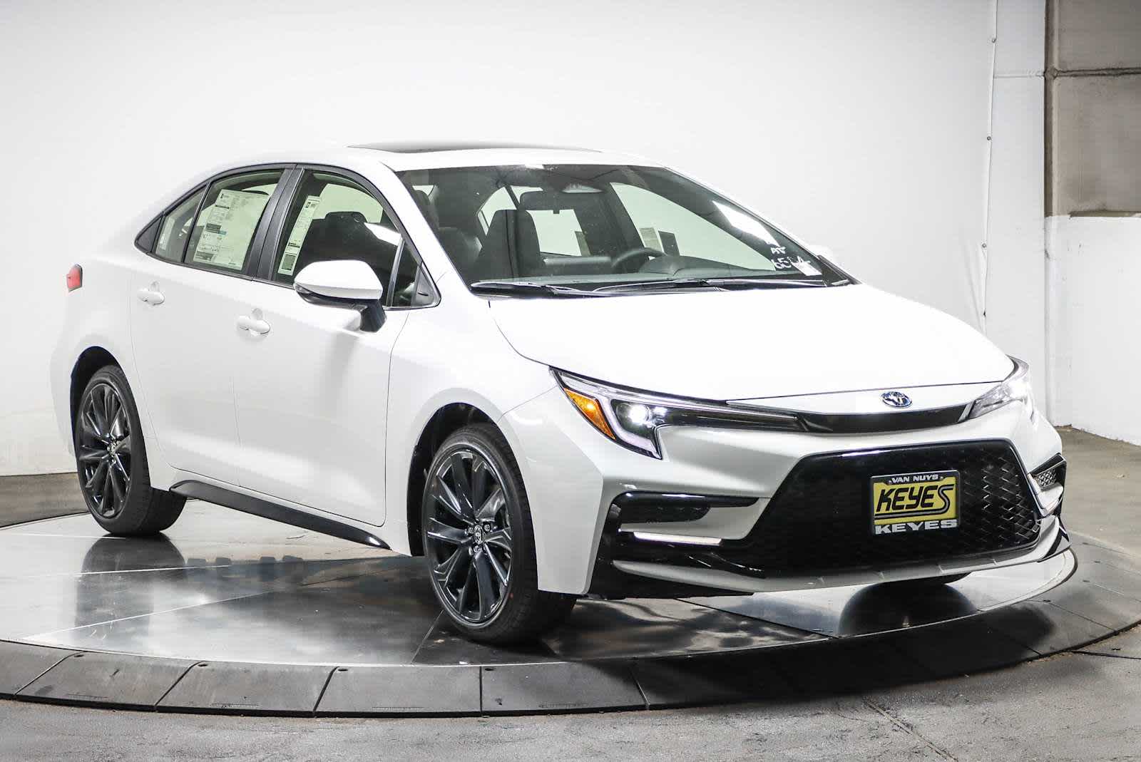2025 Toyota Corolla Hybrid SE