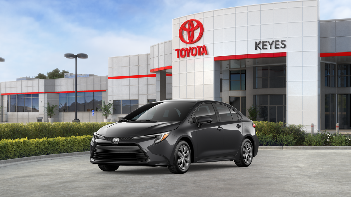 2026 Toyota Corolla LE Hybrid CVT's photo