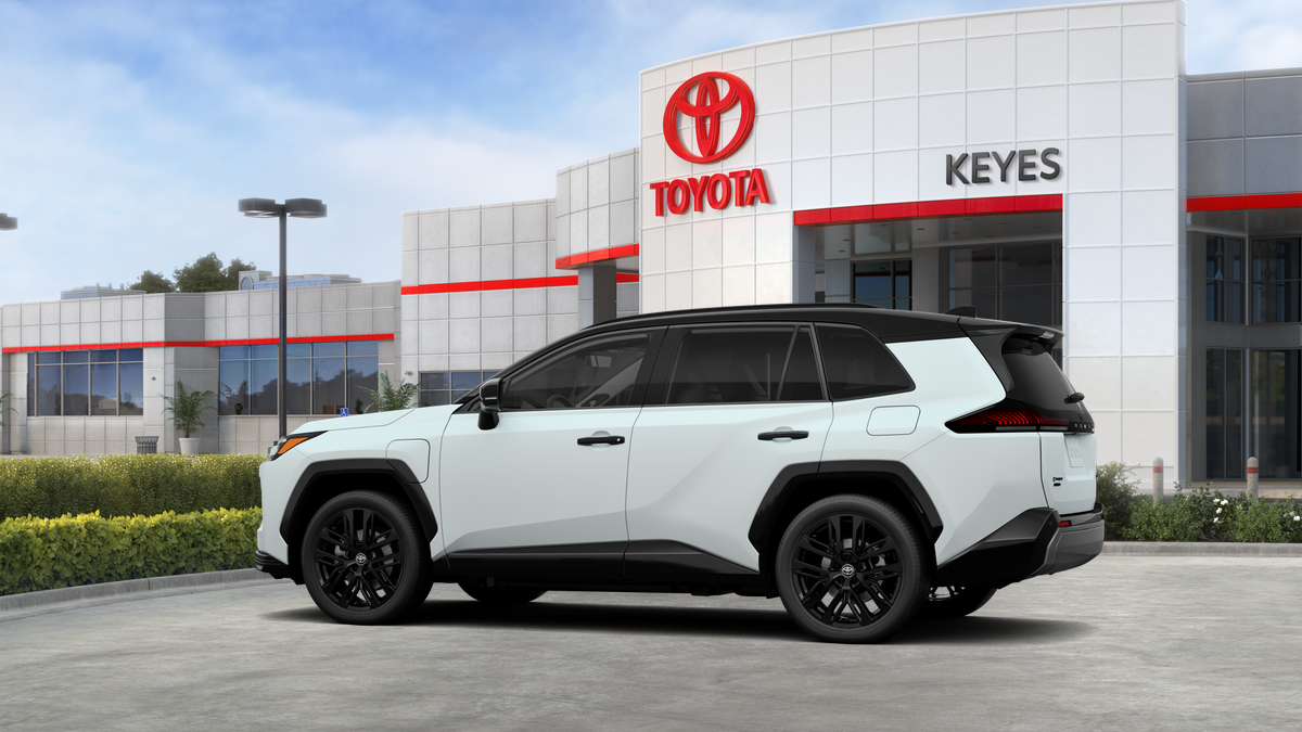2026 Toyota RAV4 Plug-In Hybrid XSE