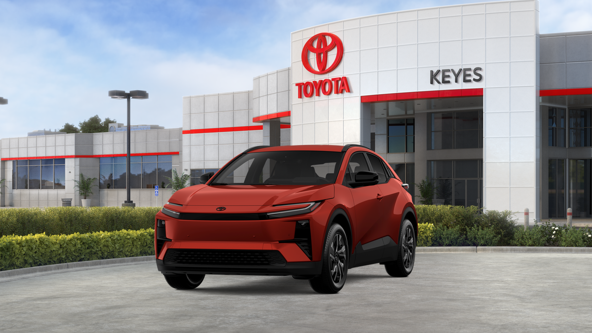 2027 Toyota C-HR SE