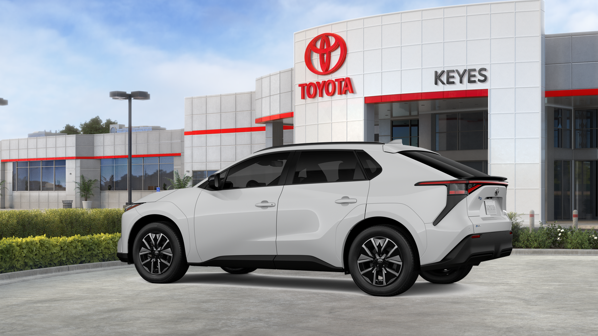 2026 Toyota bZ XLE