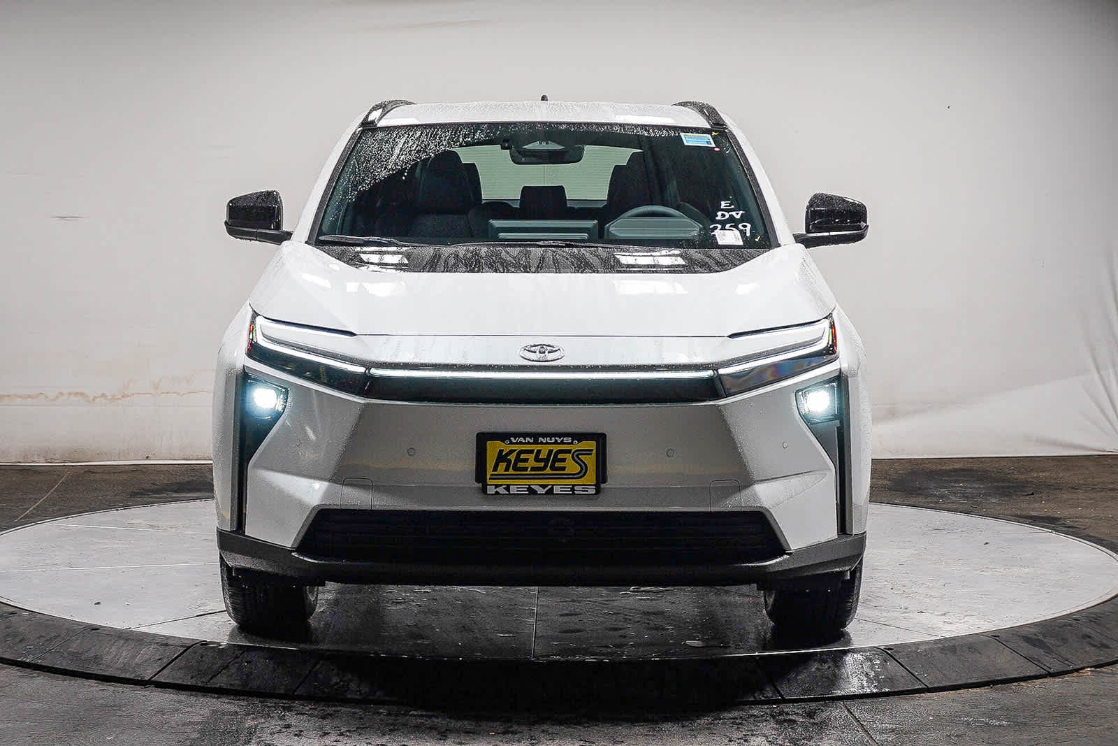 2026 Toyota bZ XLE Plus