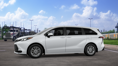 2026 Toyota Sienna LE