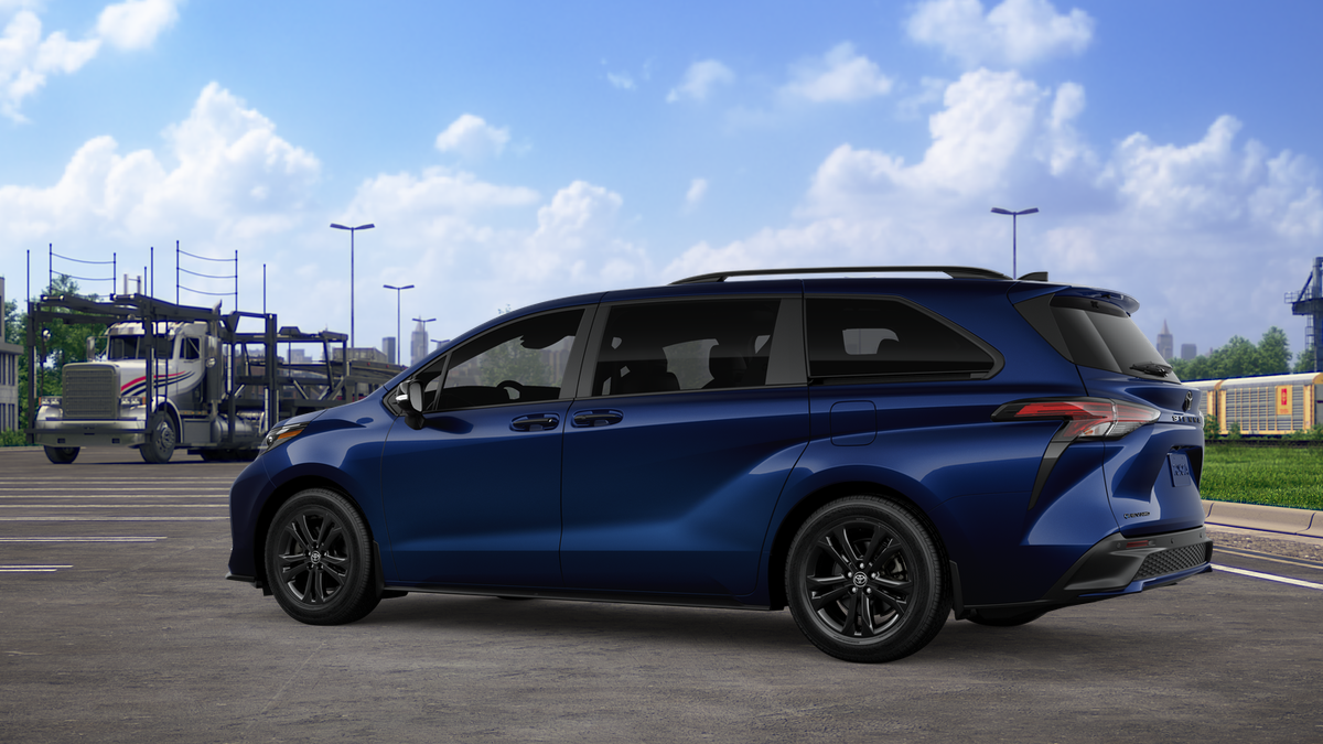 2026 Toyota Sienna XSE