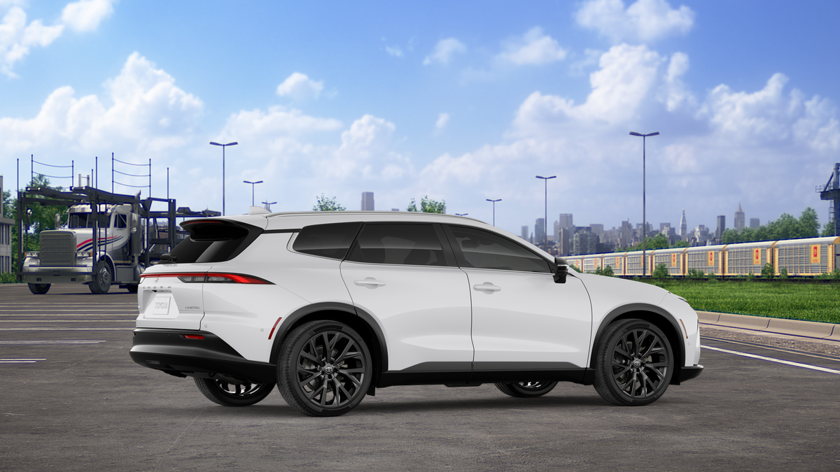 2026 Toyota Toyota Crown Signia Limited