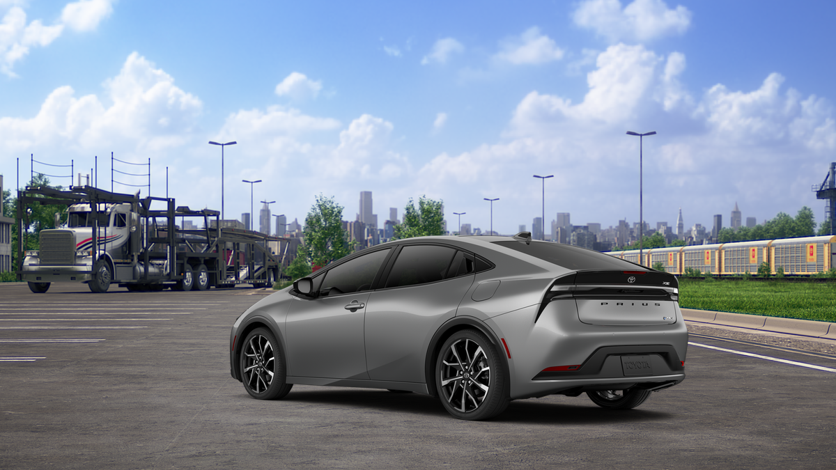 2027 Toyota Prius Plug-in Hybrid XSE Premium