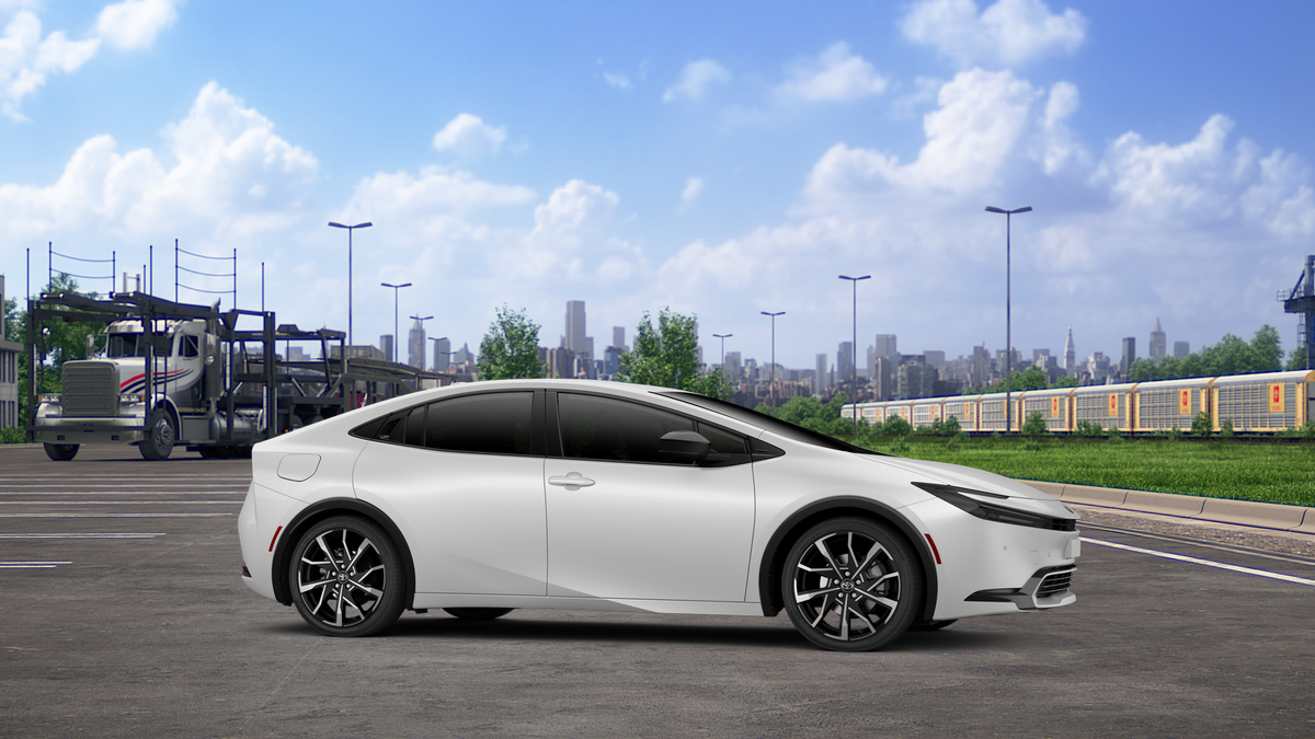 2026 Toyota Prius Plug-in Hybrid XSE