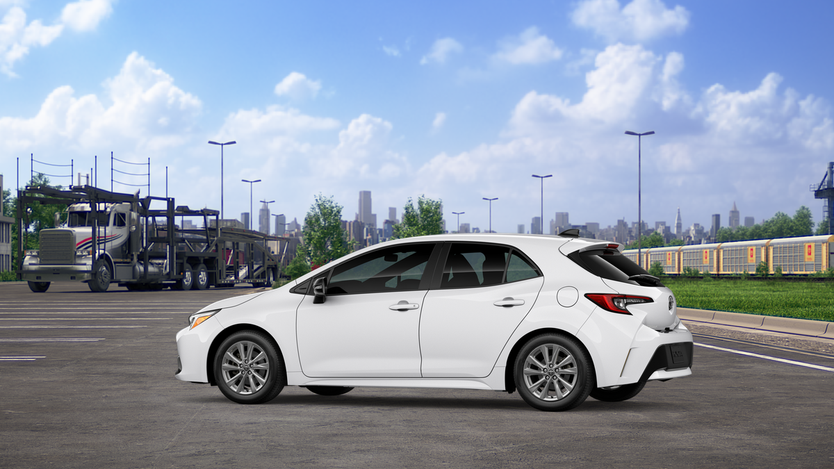 2026 Toyota Corolla Hatchback SE