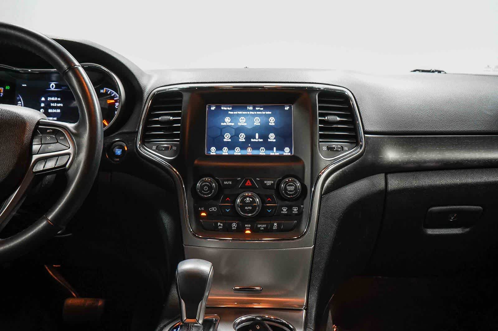 2018 Jeep Grand Cherokee Laredo