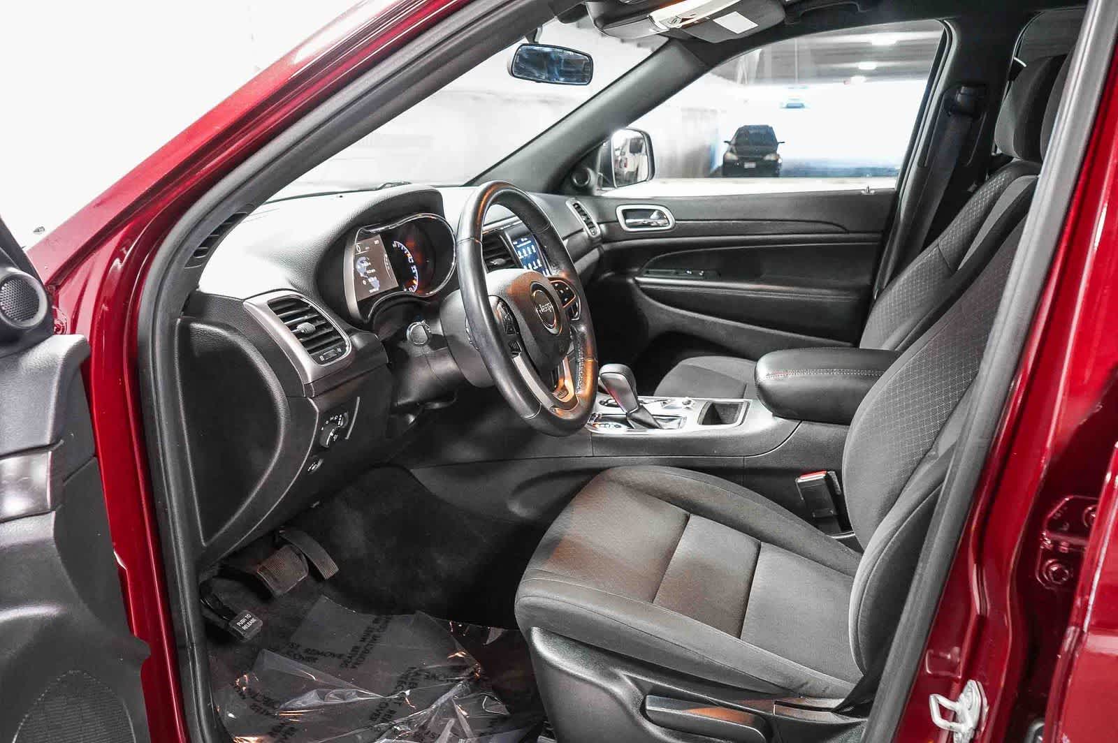 2018 Jeep Grand Cherokee Laredo