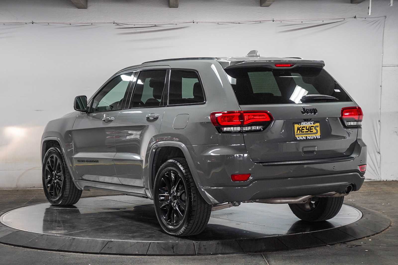2020 Jeep Grand Cherokee Altitude