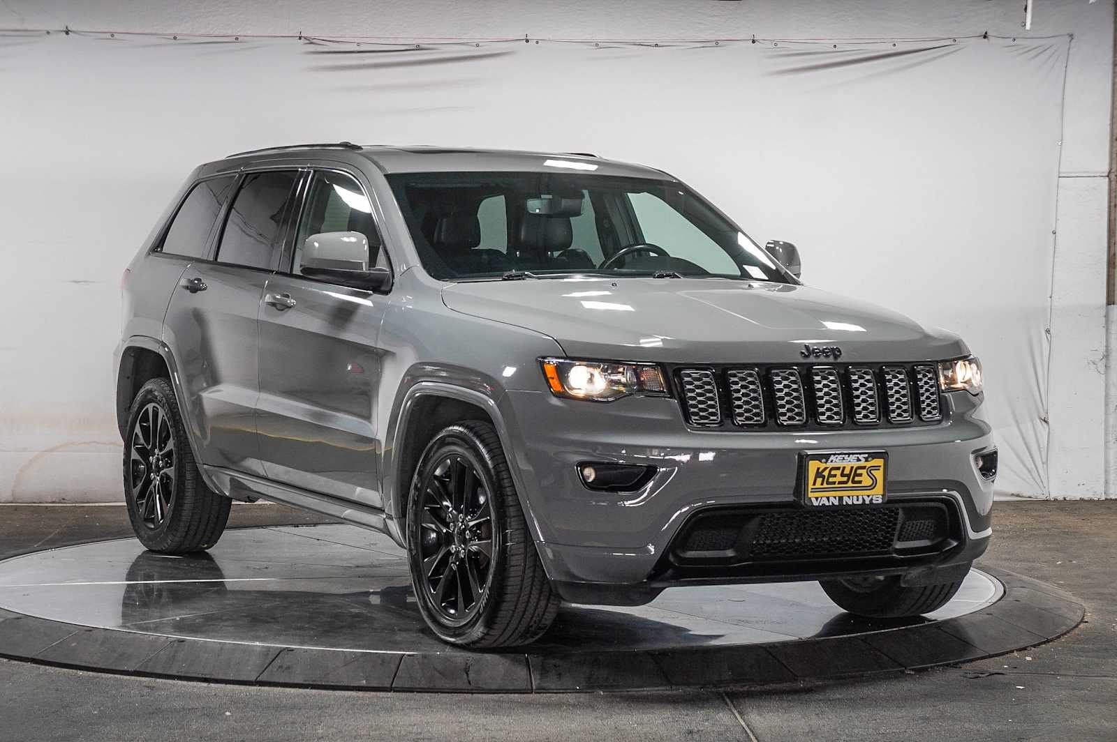 2020 Jeep Grand Cherokee Altitude