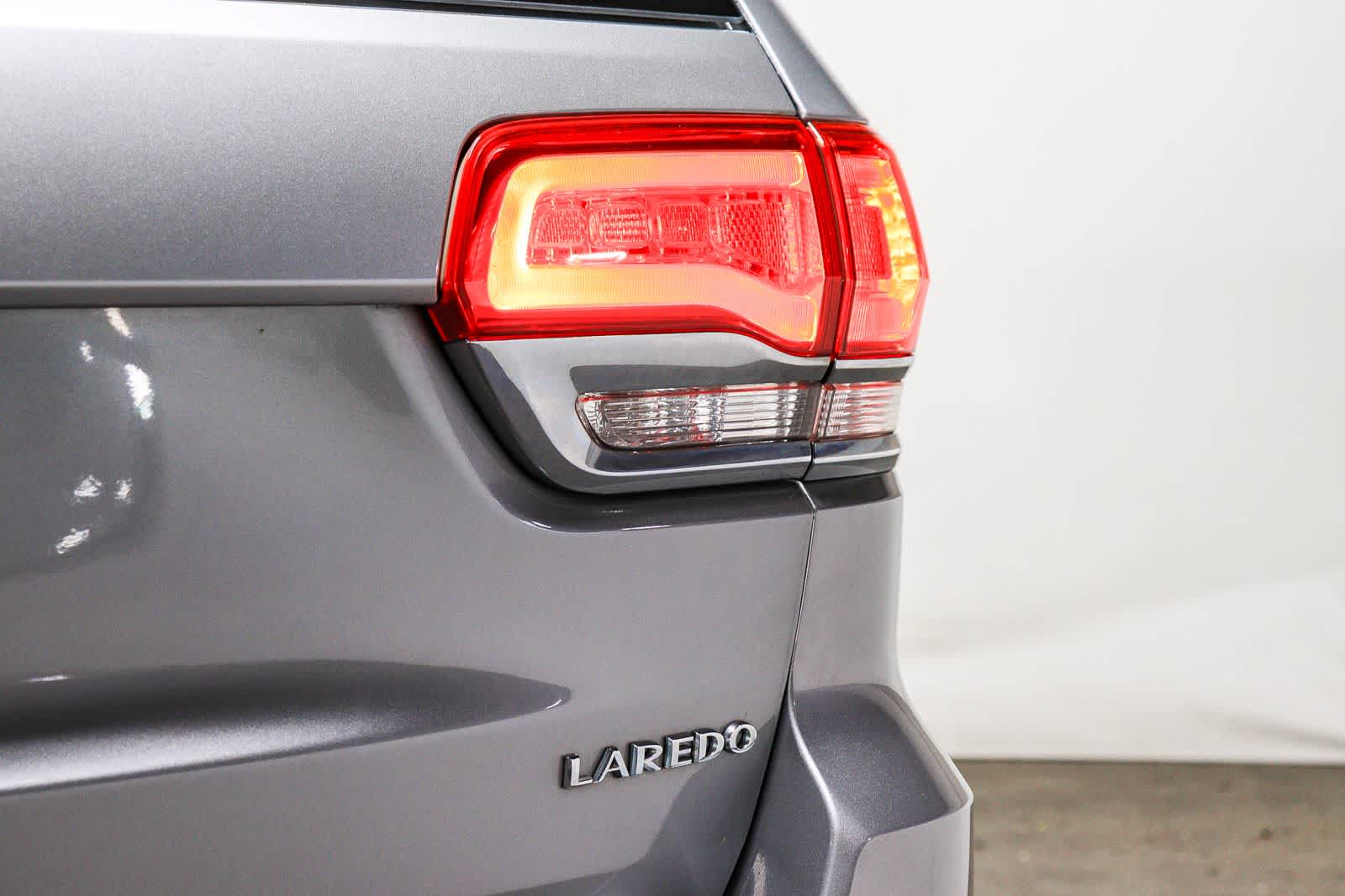 2017 Jeep Grand Cherokee Laredo