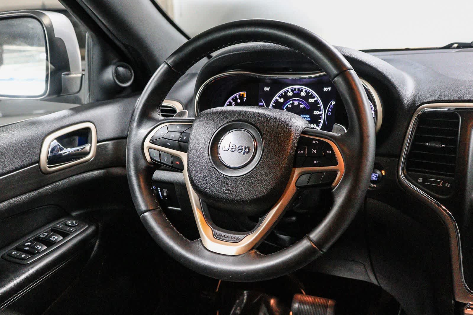 2017 Jeep Grand Cherokee Laredo