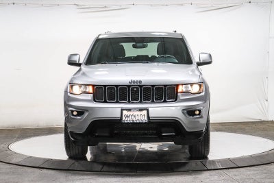 2017 Jeep Grand Cherokee Laredo