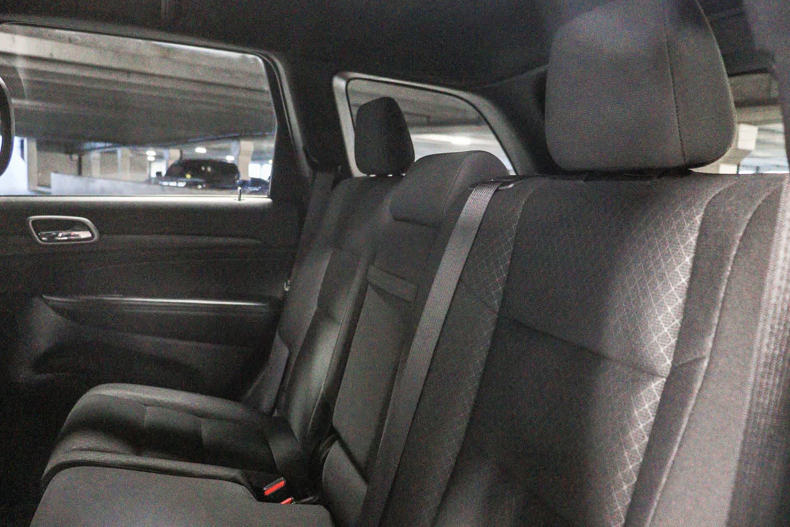 2019 Jeep Grand Cherokee Laredo E
