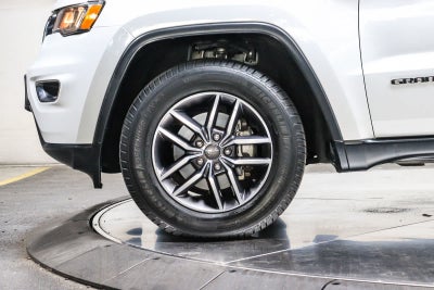 2019 Jeep Grand Cherokee Laredo E