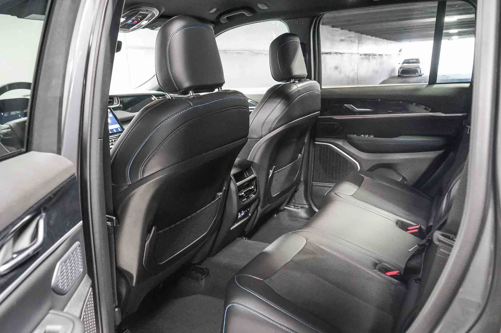 2023 Jeep Grand Cherokee 4xe Trailhawk