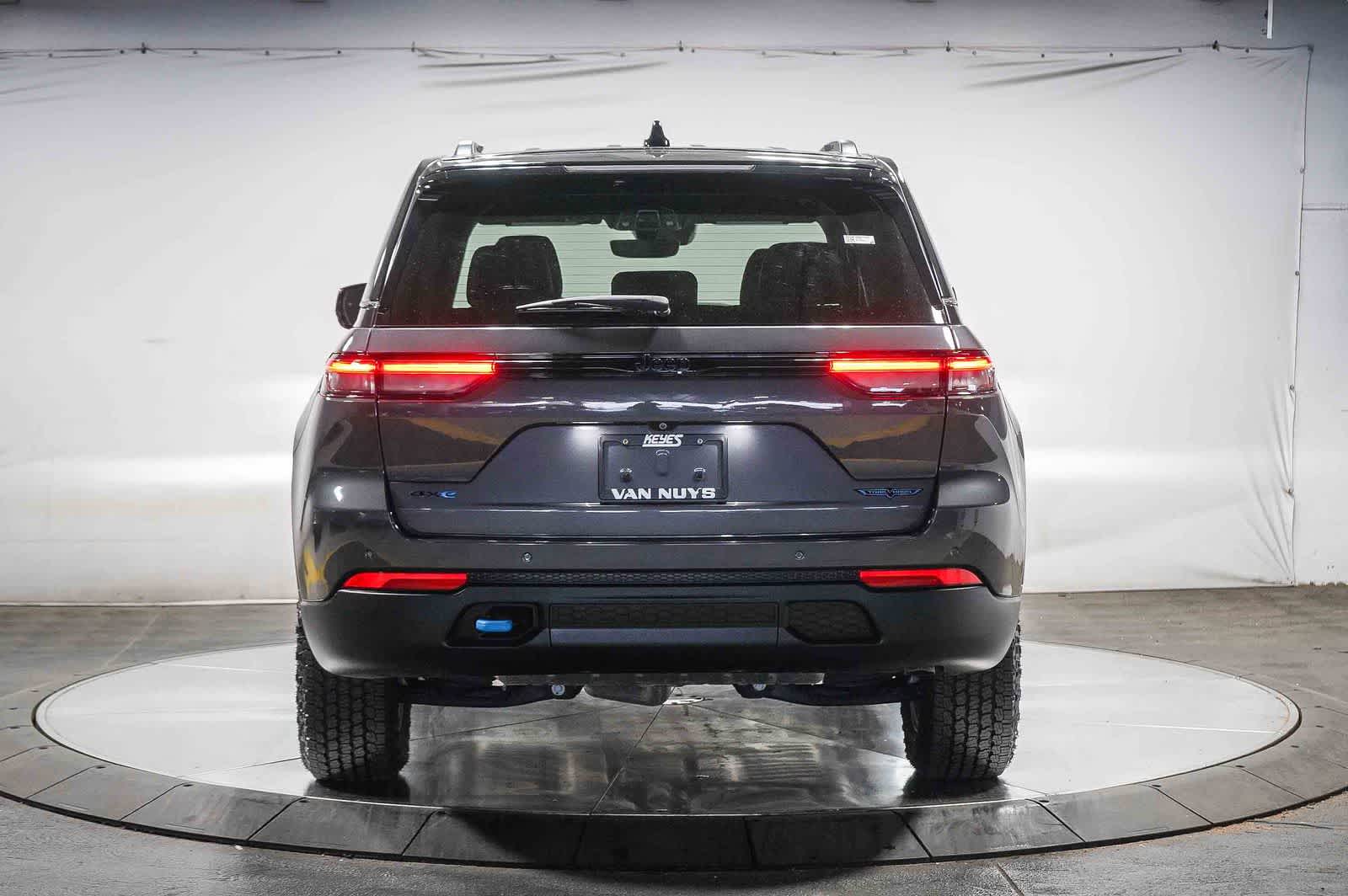 2023 Jeep Grand Cherokee 4xe Trailhawk