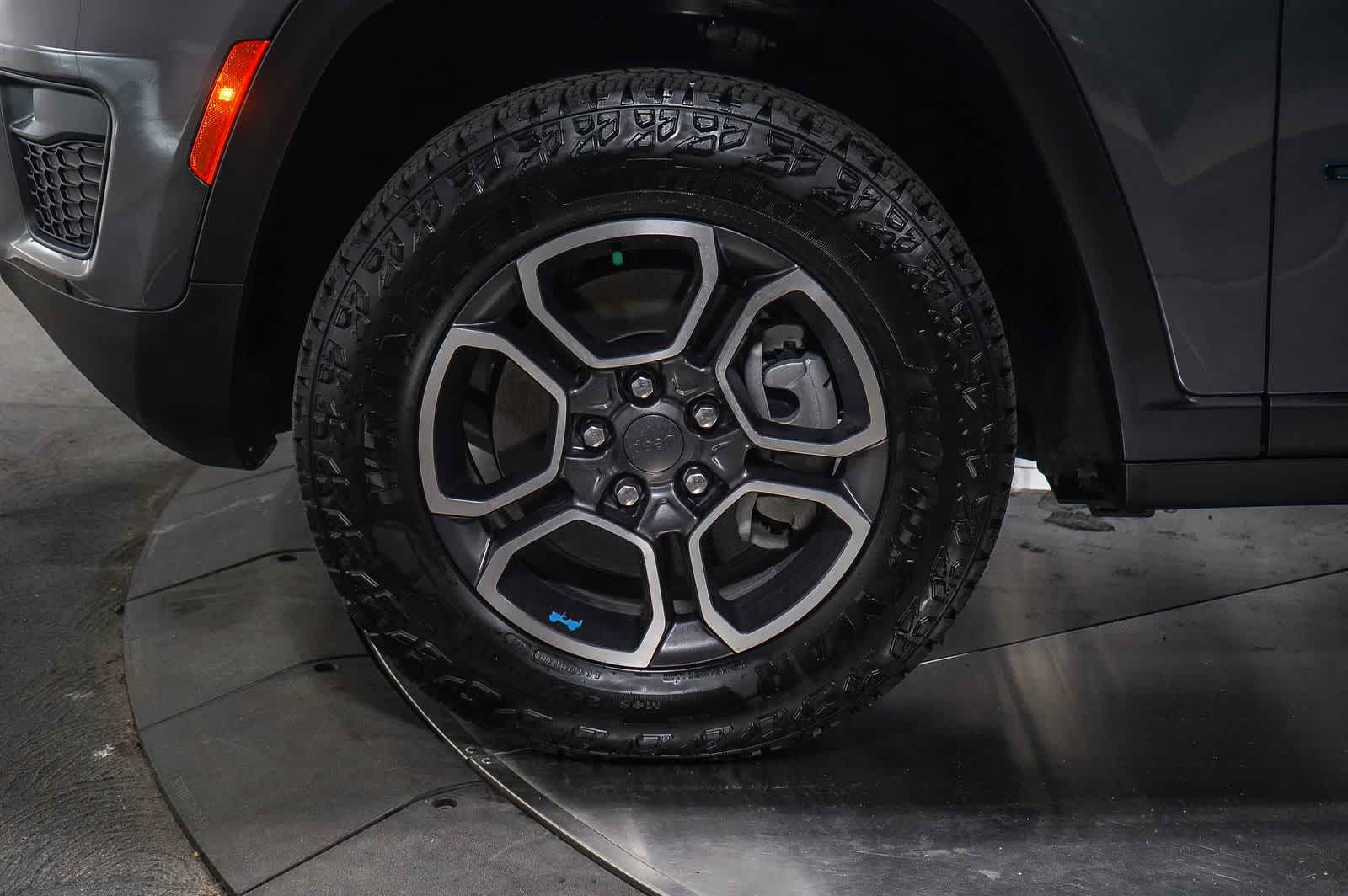 2023 Jeep Grand Cherokee 4xe Trailhawk