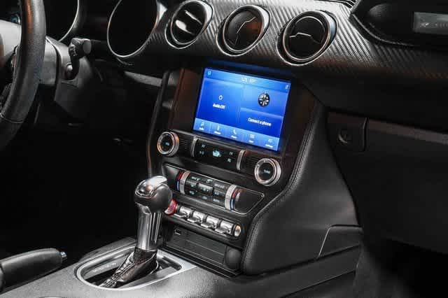 2022 Ford Mustang EcoBoost