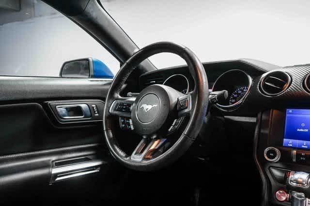 2022 Ford Mustang EcoBoost