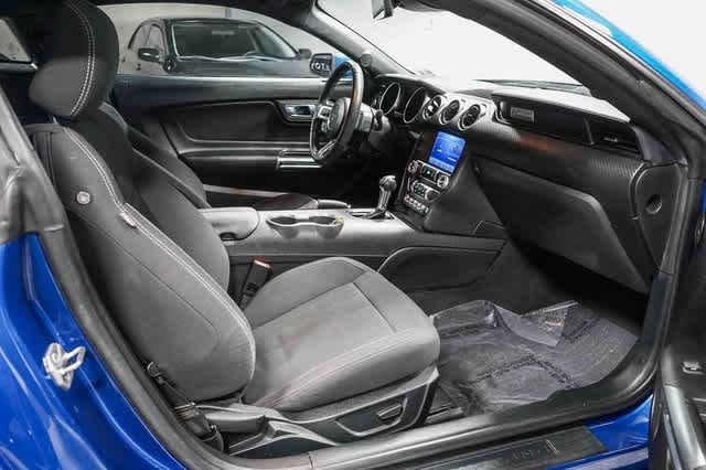 2022 Ford Mustang EcoBoost