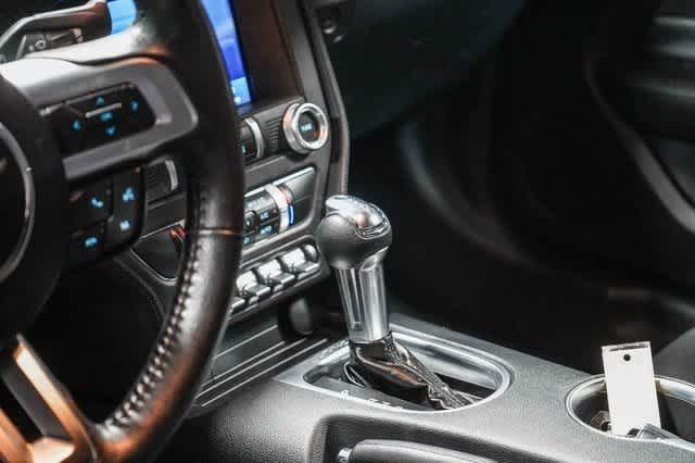 2022 Ford Mustang EcoBoost