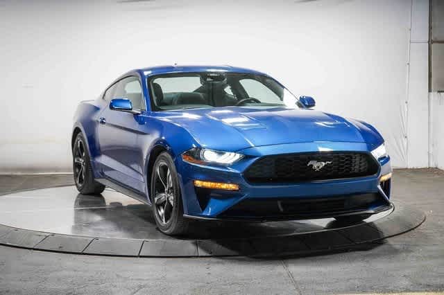 2022 Ford Mustang EcoBoost