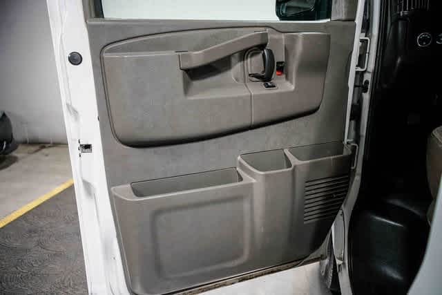 2020 Chevrolet Express RWD 2500 155"