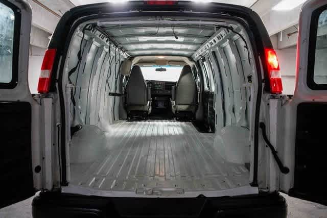 2020 Chevrolet Express RWD 2500 155"